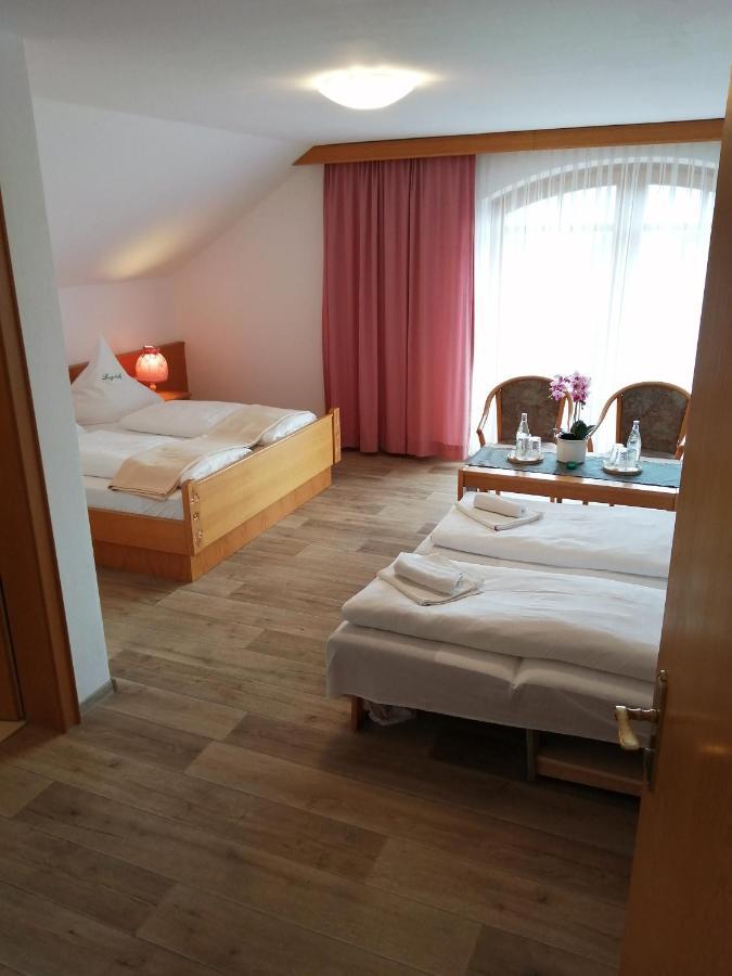 Hotel Lugerhof 2*