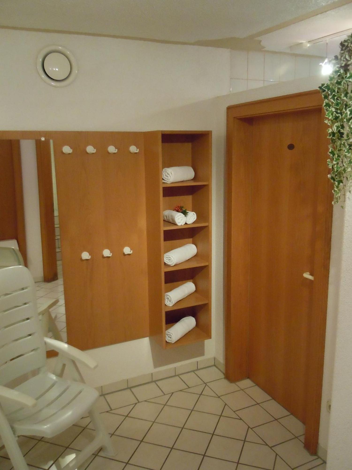 Lugerhof Hotel 2*
